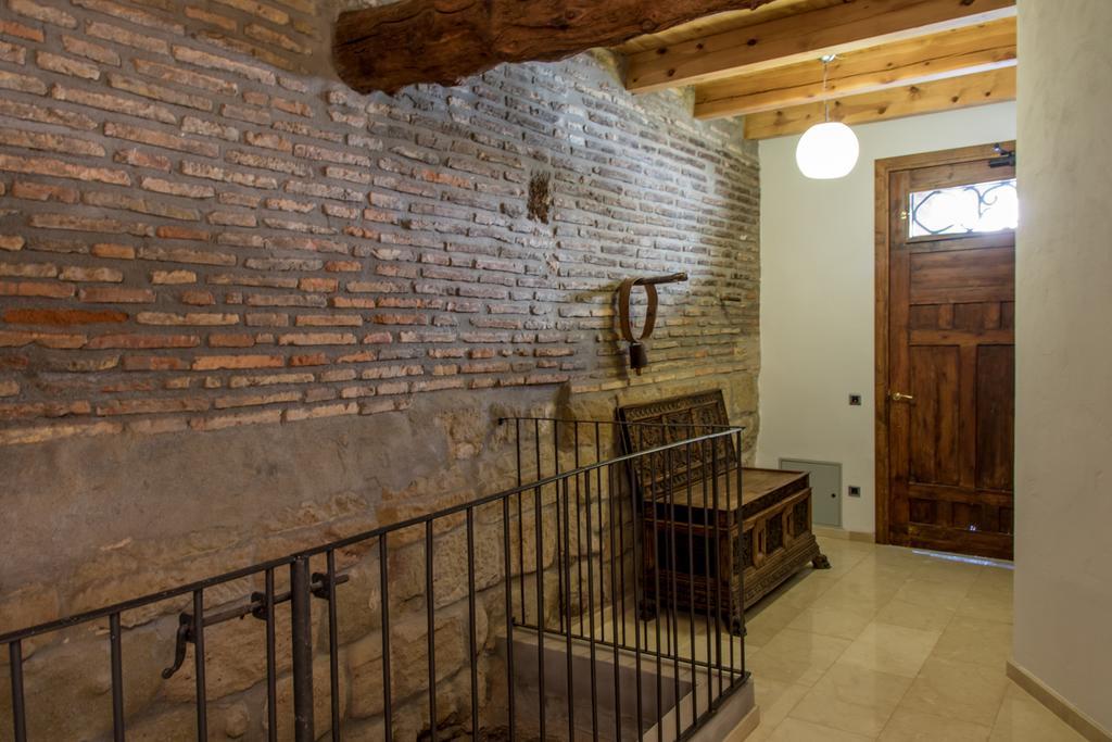 Plaza Apartamentos Binéfar 外观 照片